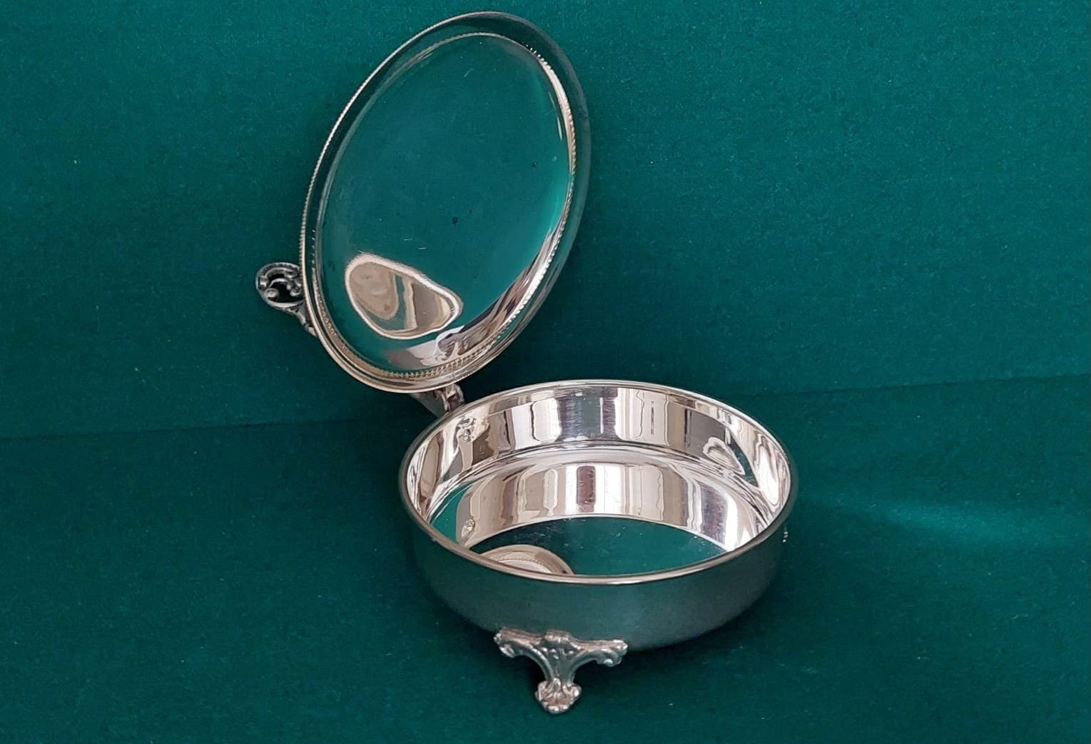 Original photograph of the silver bowl with hinged lid